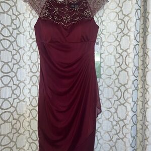 NEW WITH TAGS Chic Asymmetrical Burgundy Dress